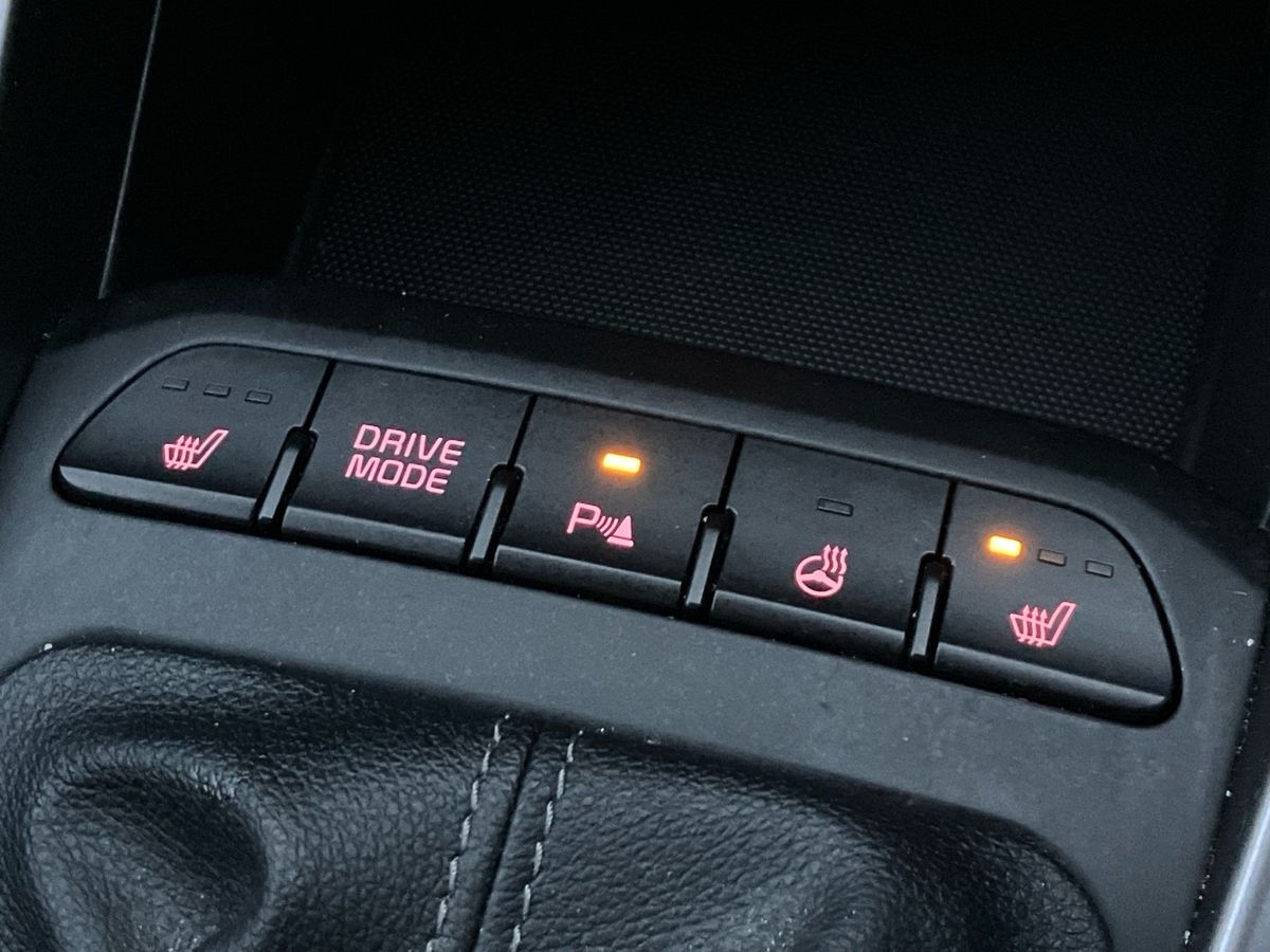 Used Kia Stonic 2024 for sale - 77094287: Photo 56