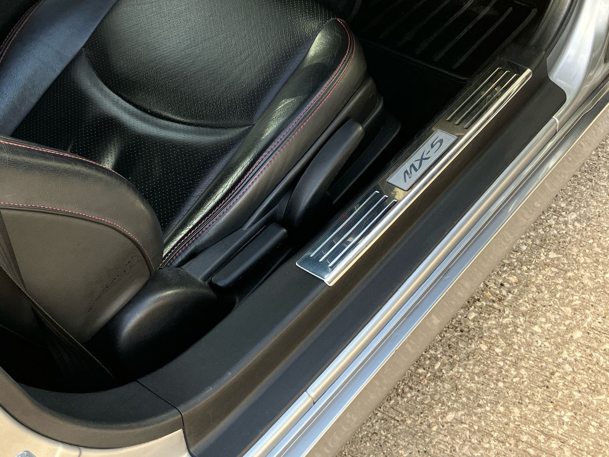 Used Mazda MX-5 2010 for sale - 76669305: Photo 25