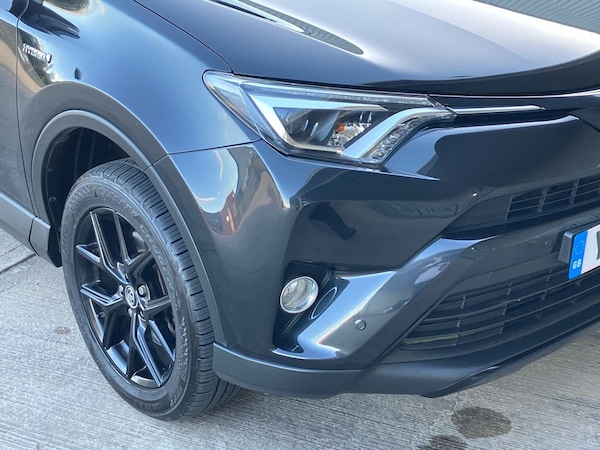 Used Toyota RAV4 2018 for sale - 76128119: Photo 28