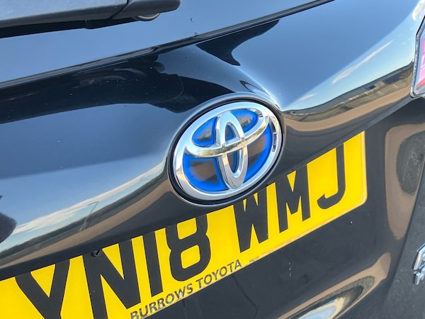 Used Toyota RAV4 2018 for sale - 76128119: Photo 34