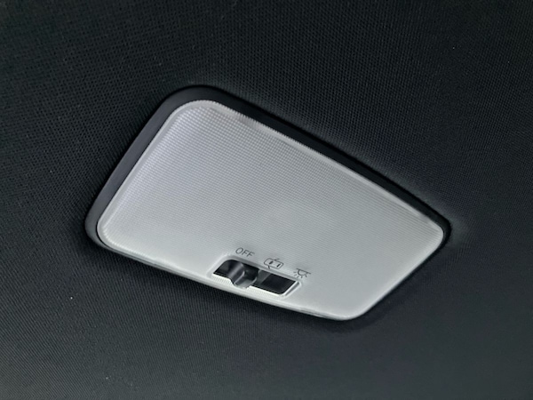 Used Toyota RAV4 2018 for sale - 76128119: Photo 54