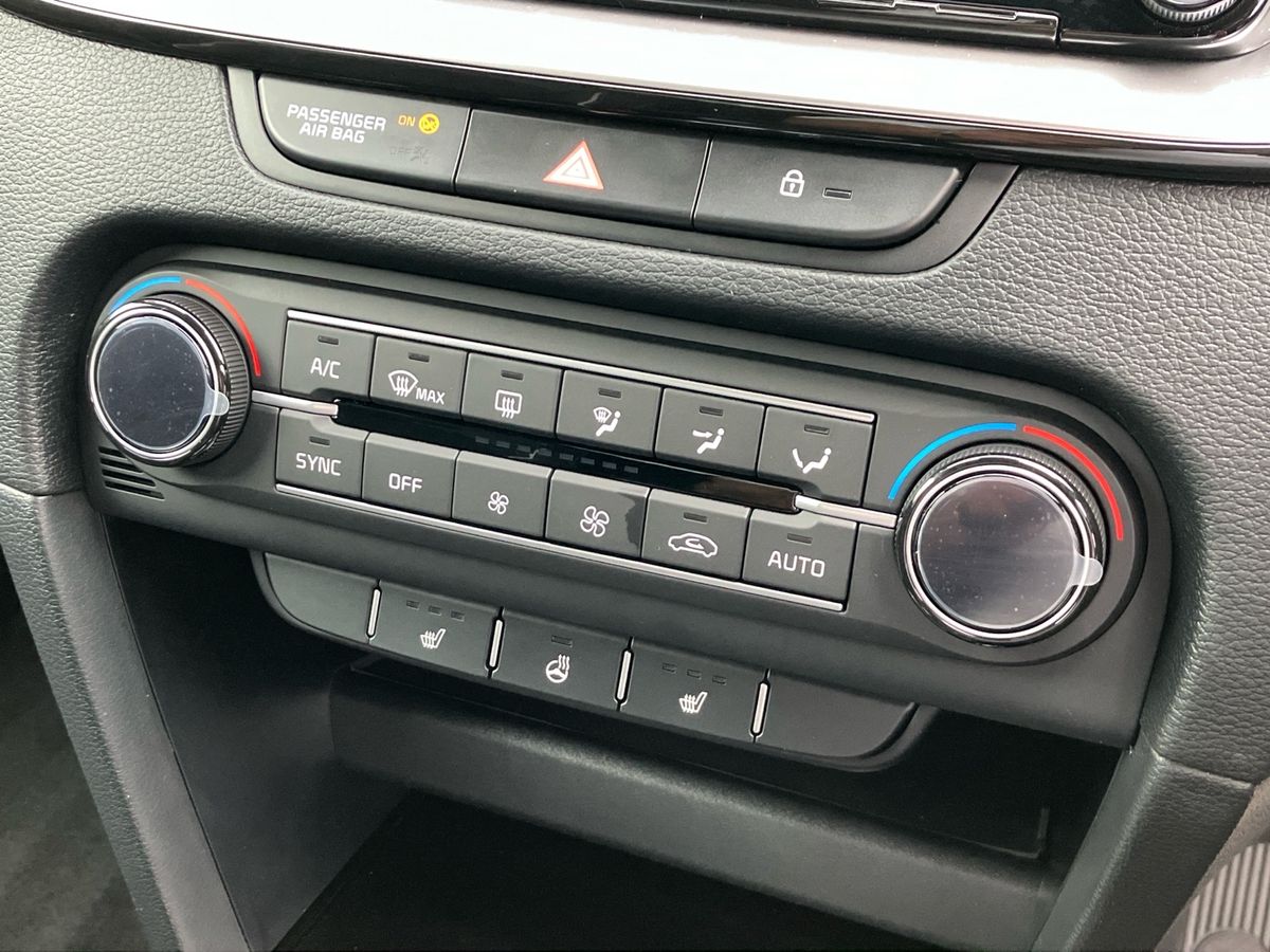 Used Kia XCeed 2025 for sale - 76351853: Photo 12