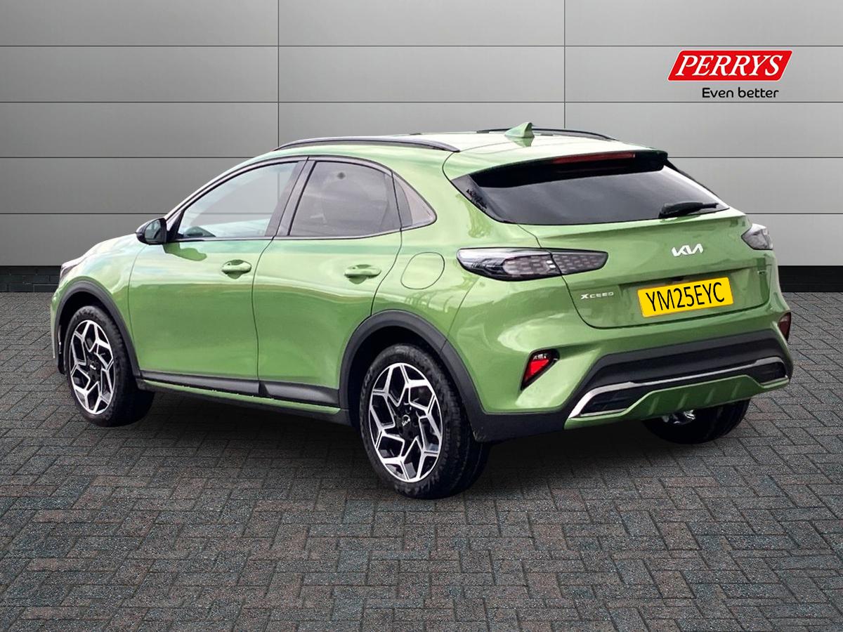 Used Kia XCeed 2025 for sale - 76351853: Photo 2