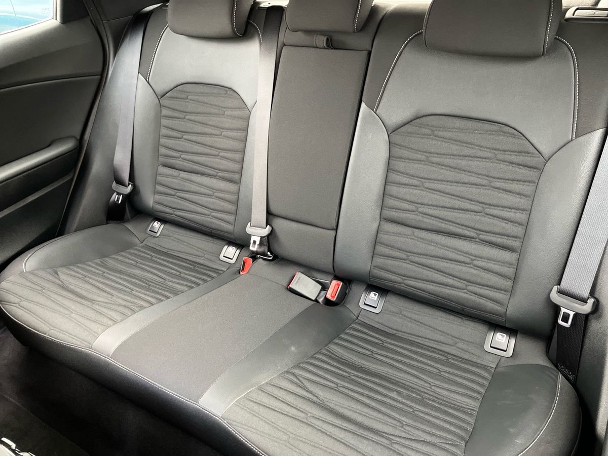 Used Kia XCeed 2025 for sale - 76351853: Photo 40