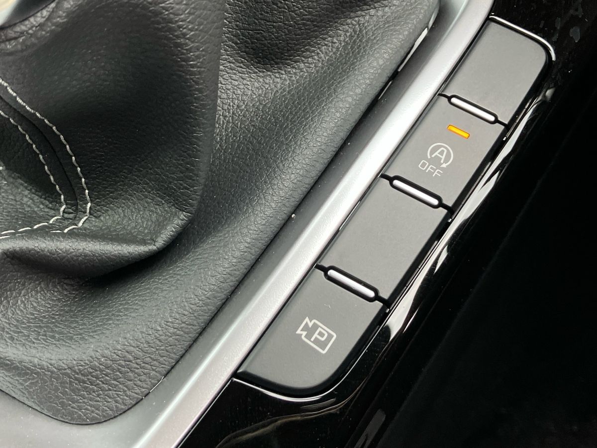 Used Kia XCeed 2025 for sale - 76351853: Photo 60