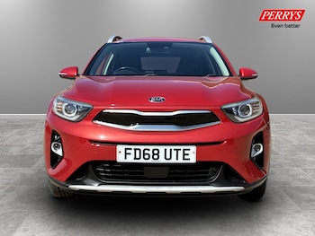 Used Kia Stonic 2018 for sale - 79352222: Photo