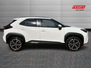 Used Toyota Yaris Cross 2023 for sale - 74656498: Photo