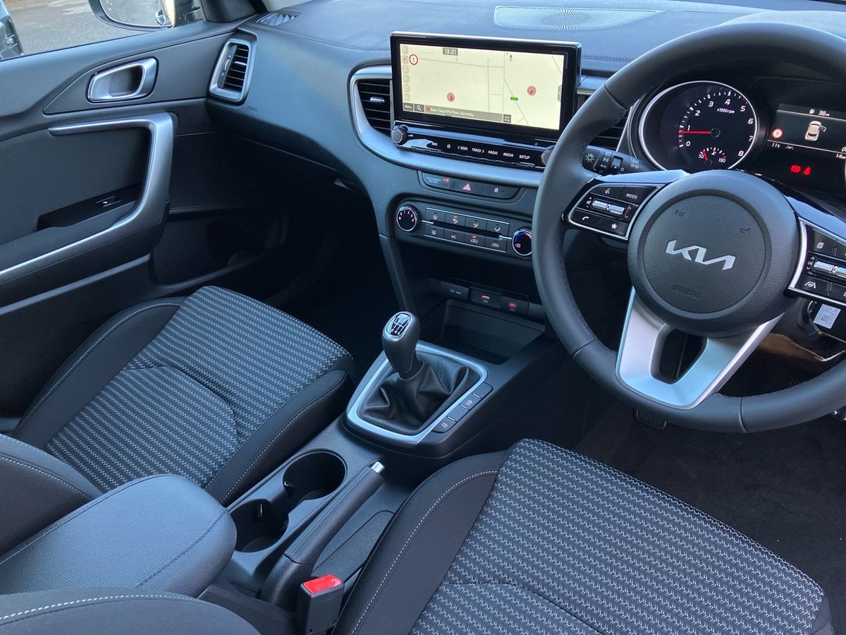 Used Kia XCeed 2025 for sale - 76845496: Photo 17