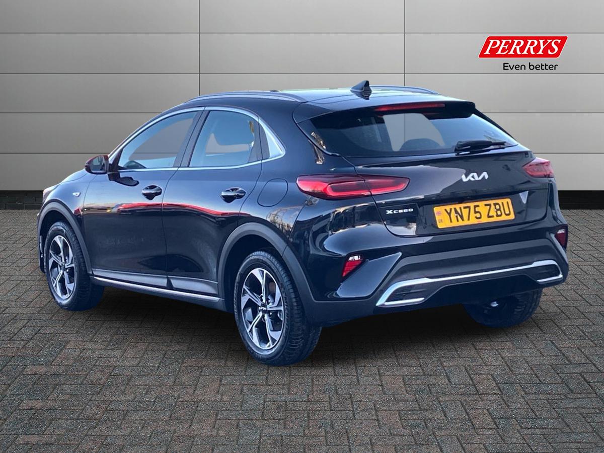 Used Kia XCeed 2025 for sale - 76845496: Photo 2