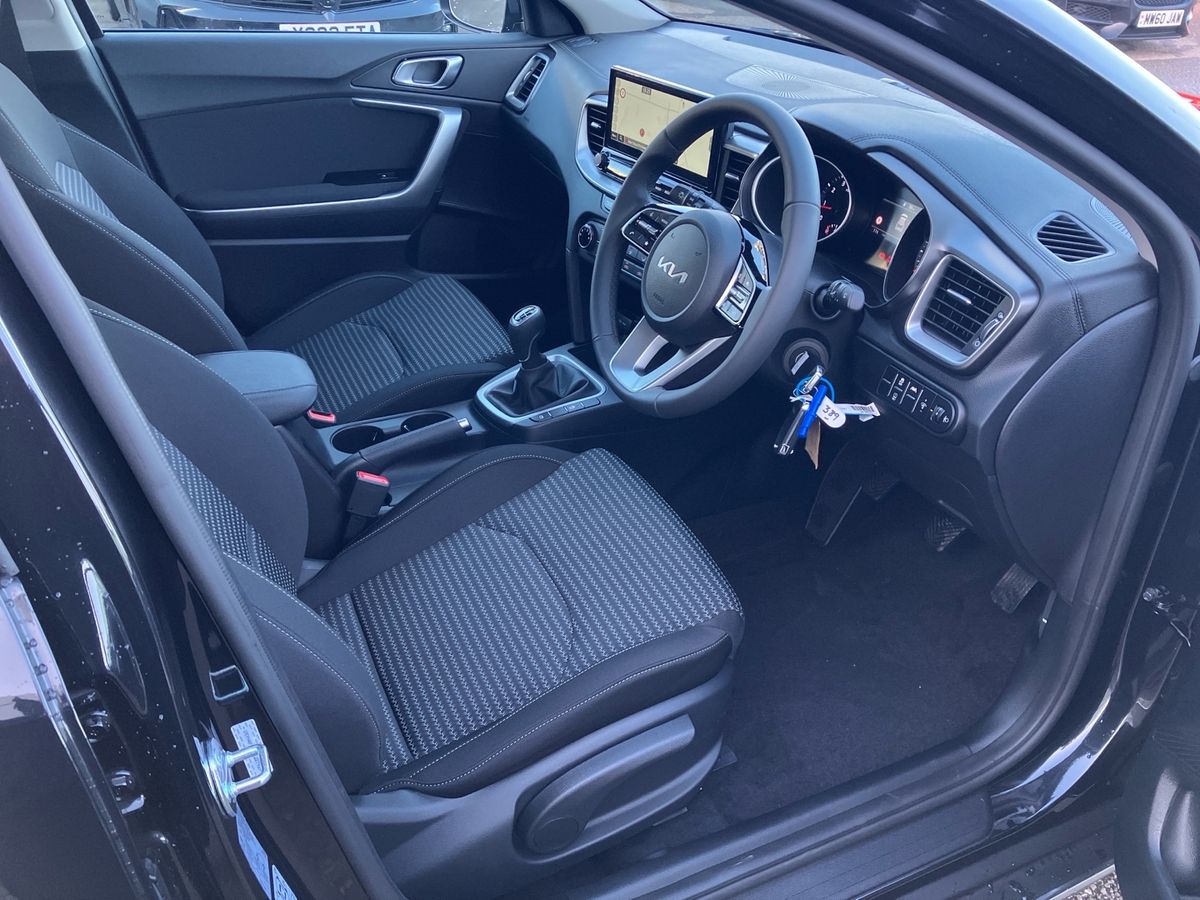 Used Kia XCeed 2025 for sale - 76845496: Photo 36