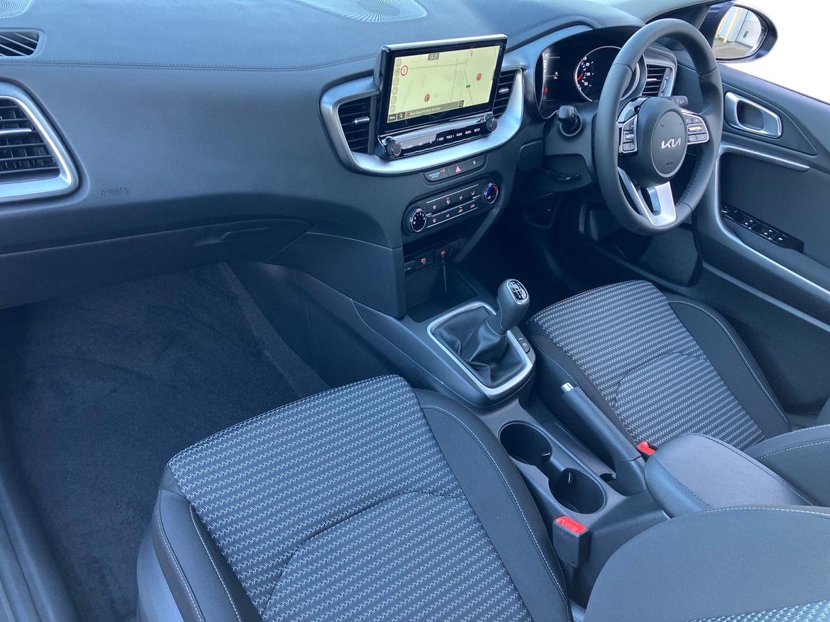 Used Kia XCeed 2025 for sale - 76845496: Photo 6