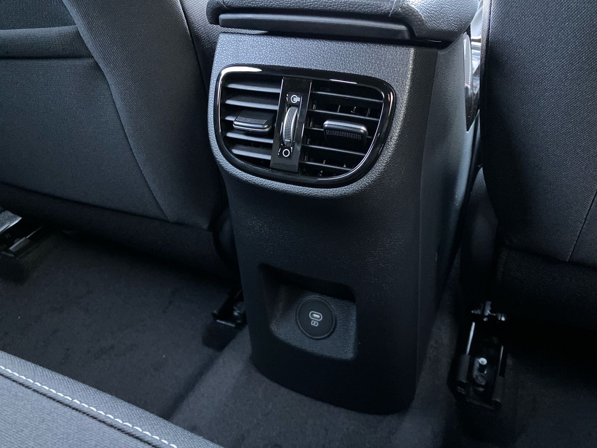 Used Kia XCeed 2025 for sale - 76980124: Photo 46