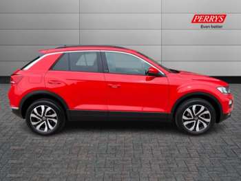 Used Volkswagen T-Roc 2021 for sale - 74926885: Photo