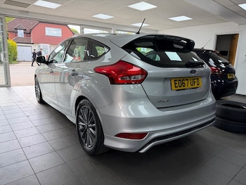 Used Ford Focus 2017 for sale - 78713557: Photo