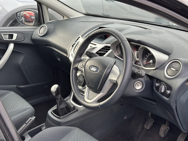 Used Ford Fiesta 2012 for sale - 76353038: Photo 7