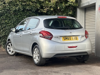 Used Peugeot 208 2016 for sale - 79434822: Photo