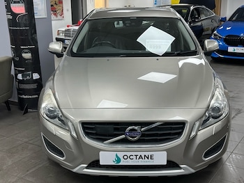 Used Volvo V60 2012 for sale - 77584037: Photo