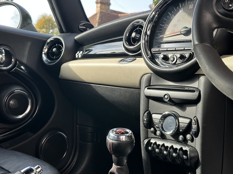 Used MINI Hatch 2011 for sale - 76113593: Photo 16