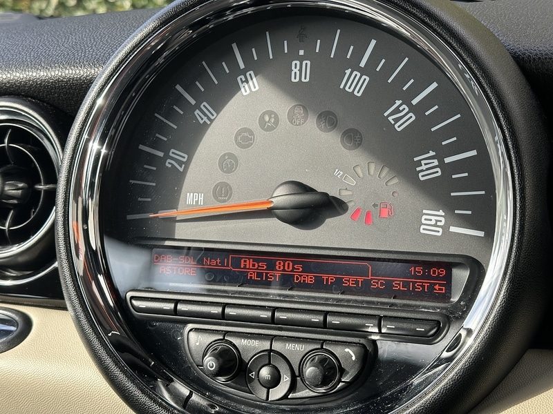 Used MINI Hatch 2011 for sale - 76113593: Photo 29