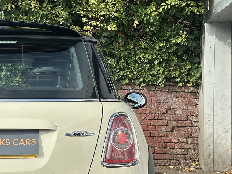Used MINI Hatch 2011 for sale - 76113593: Photo 42