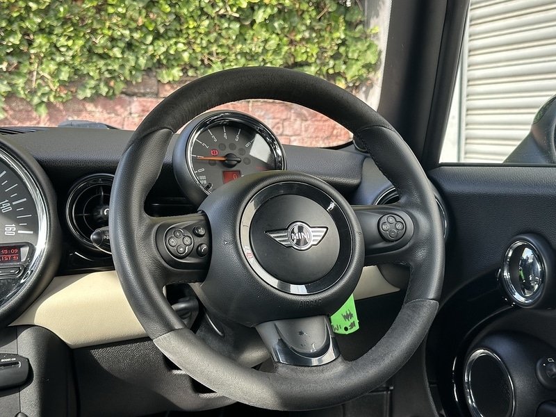 Used MINI Hatch 2011 for sale - 76113593: Photo 43