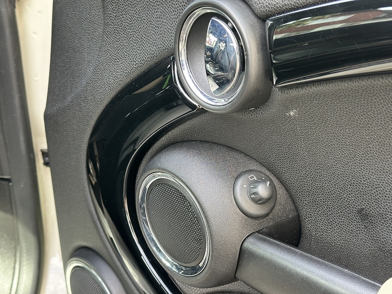 Used MINI Hatch 2011 for sale - 76113593: Photo 51