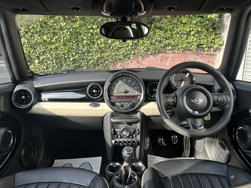 Used MINI Hatch 2011 for sale - 76113593: Photo 7