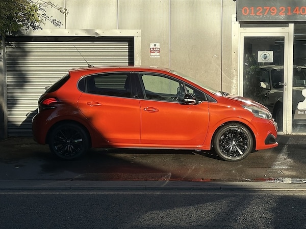 Used Peugeot 208 2015 for sale - 76106317: Photo 44