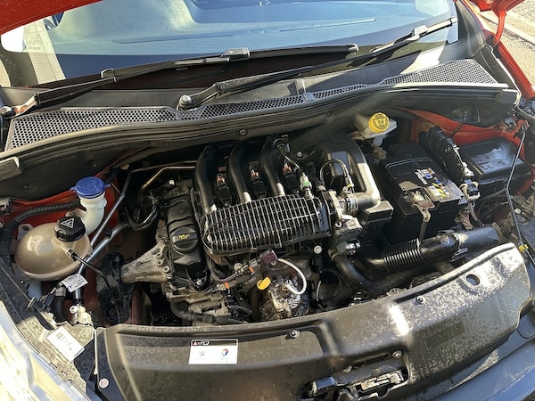 Used Peugeot 208 2015 for sale - 76106317: Photo 59