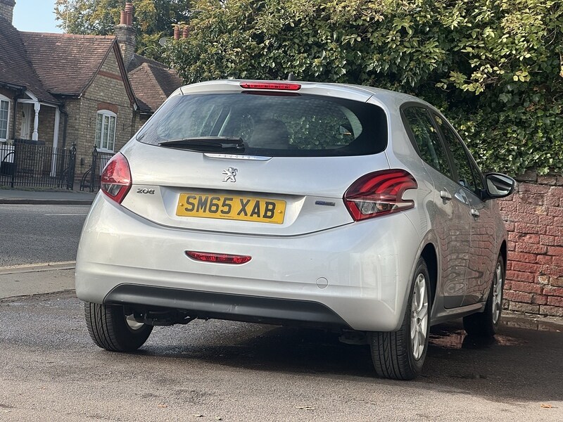 Used Peugeot 208 2016 for sale - 75968257: Photo 18