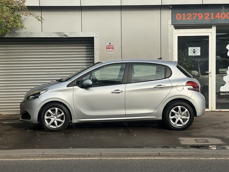 Used Peugeot 208 2016 for sale - 75968257: Photo 24