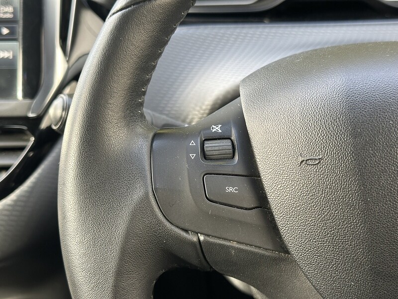 Used Peugeot 208 2016 for sale - 75968257: Photo 33