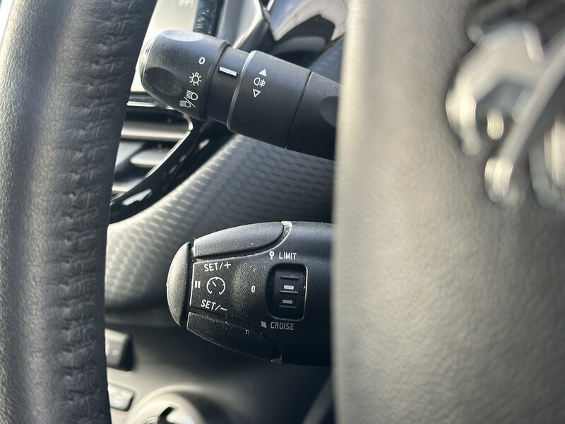 Used Peugeot 208 2016 for sale - 75968257: Photo 35