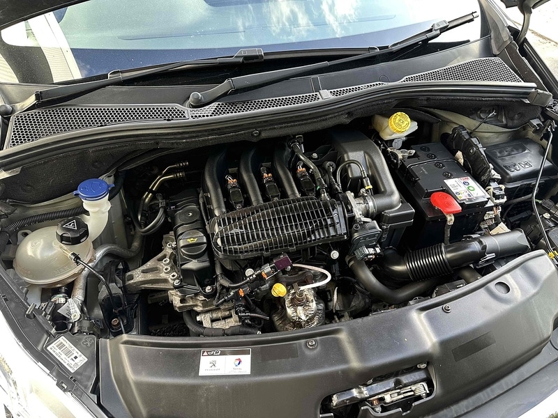 Vehicle 52
