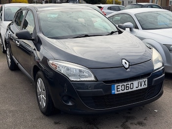 Used Renault Megane 2010 for sale - 77818004: Photo