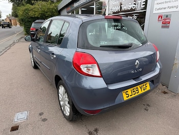 Used Renault Clio 2009 for sale - 79068539: Photo