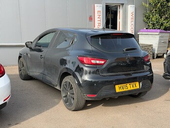 Used Renault Clio 2015 for sale - 77932637: Photo