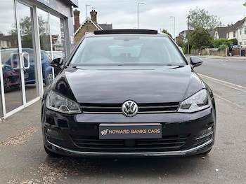 Used Volkswagen Golf 2016 for sale - 75793395: Photo