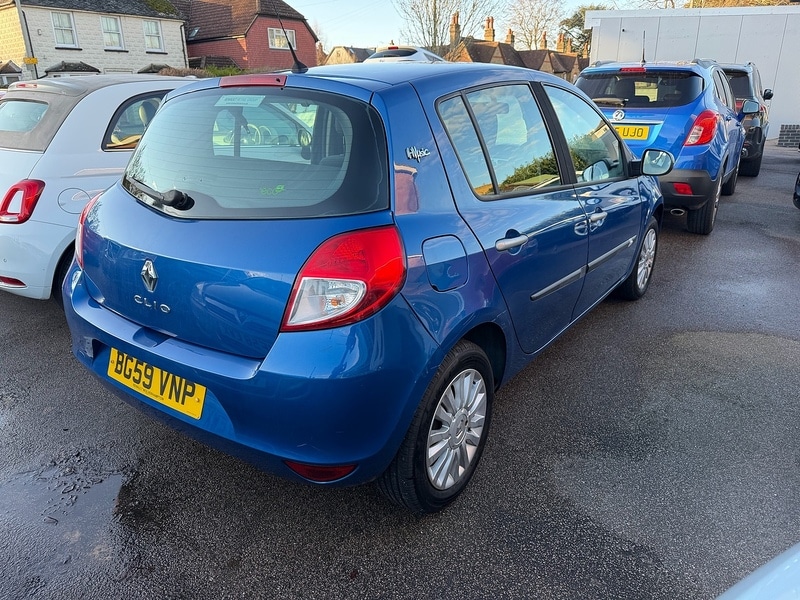 Used Renault Clio 2010 for sale - 77379243: Photo 4