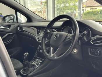 Used Vauxhall Astra 2017 for sale - 75411754: Photo