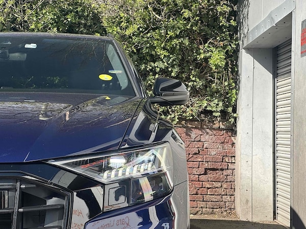 Used Audi Q8 2023 for sale - 74193949: Photo 17