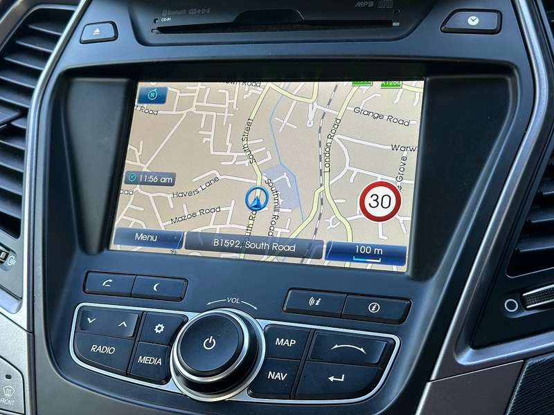 Used Hyundai Santa Fe 2015 for sale - 77089506: Photo 24