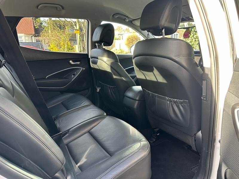 Used Hyundai Santa Fe 2015 for sale - 77089506: Photo 33