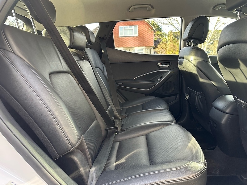 Used Hyundai Santa Fe 2015 for sale - 77089506: Photo 34