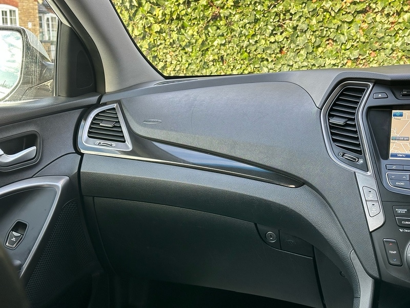 Used Hyundai Santa Fe 2015 for sale - 77089506: Photo 35