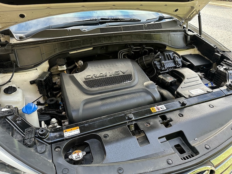 Used Hyundai Santa Fe 2015 for sale - 77089506: Photo 57