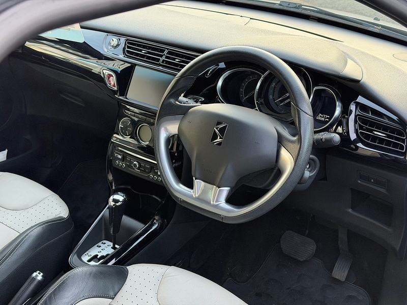 Used Citroen DS3 2015 for sale - 77236893: Photo 3