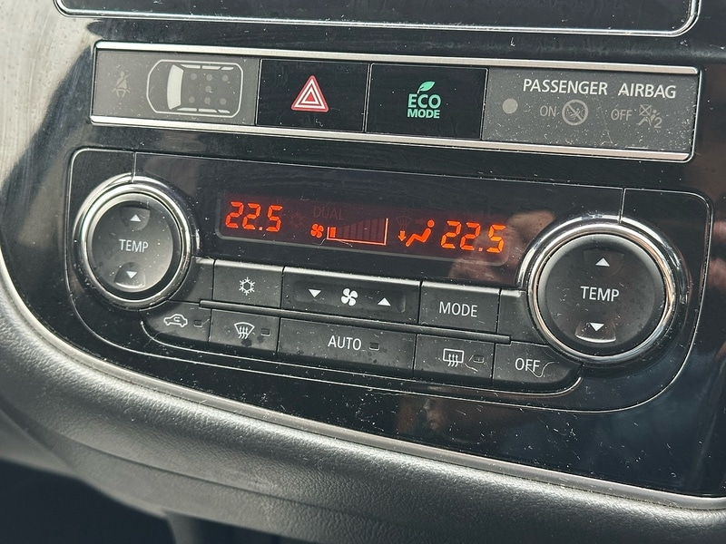 Used Mitsubishi Outlander 2019 for sale - 76559563: Photo 32