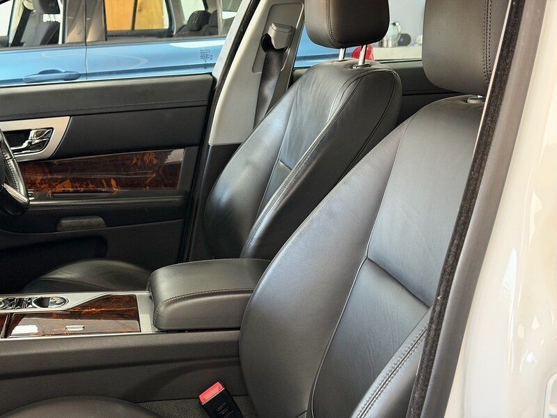 Used Jaguar XF 2013 for sale - 77689224: Photo 10