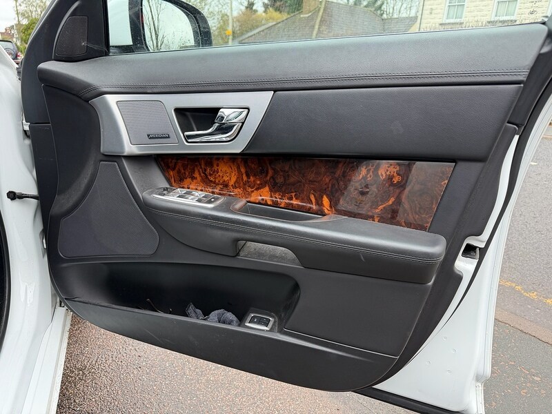 Used Jaguar XF 2013 for sale - 77689224: Photo 14